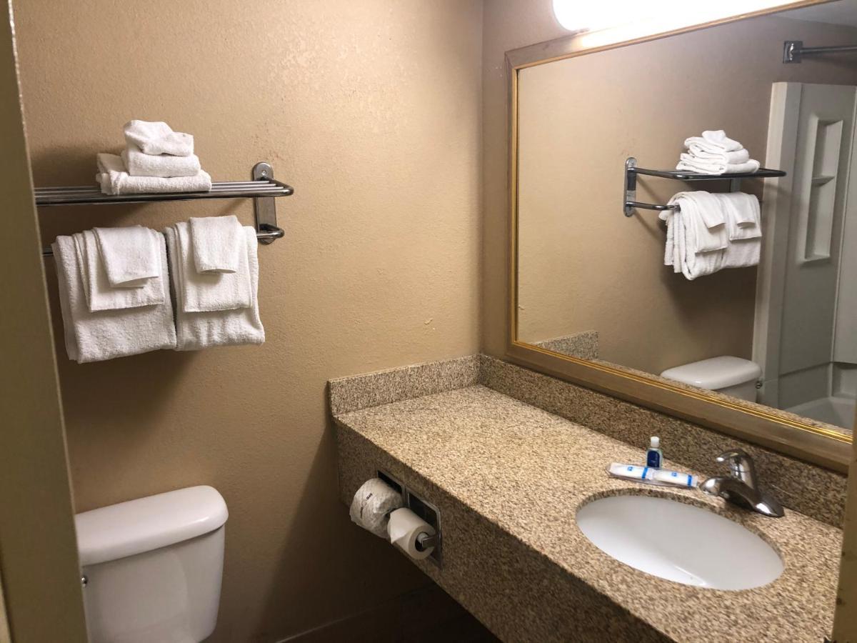 Rodeway Inn Joint Base Andrews Area Camp Springs Luaran gambar